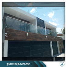 Cargar imagen en el visor de la galería, Barandal de 10mm templado con postes de acero inoxidable de 2" por M2