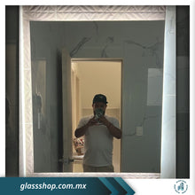 Cargar imagen en el visor de la galería, Espejo de 6mm con bastidor, canto pulido Brillante y luz LED trasera por M2