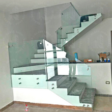 Cargar imagen en el visor de la galería, Barandal Tipo Cacheteado de 10 mm por M2