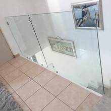 Cargar imagen en el visor de la galería, Barandal Tipo Cacheteado de 10 mm por M2