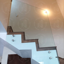 Cargar imagen en el visor de la galería, Barandal Tipo Cacheteado de 10 mm por M2