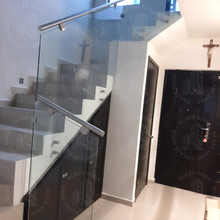 Cargar imagen en el visor de la galería, Barandal Tipo Cacheteado de 10 mm por M2