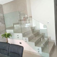 Cargar imagen en el visor de la galería, Barandal Tipo Cacheteado de 10 mm por M2