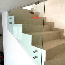 Cargar imagen en el visor de la galería, Barandal Tipo Cacheteado de 10 mm por M2