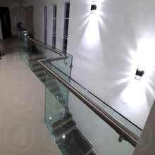 Cargar imagen en el visor de la galería, Barandal Tipo Cacheteado de 10 mm por M2