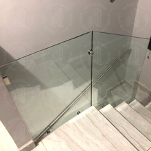 Cargar imagen en el visor de la galería, Barandal Tipo Cacheteado de 10 mm por M2