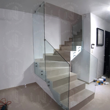 Cargar imagen en el visor de la galería, Barandal Tipo Cacheteado de 10 mm por M2