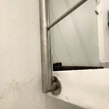 Cargar imagen en el visor de la galería, Barandal de Postes y Varillas en Acero Inoxidable por M2