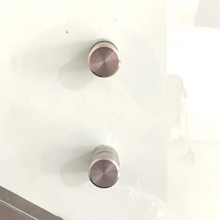 Cargar imagen en el visor de la galería, Barandal Tipo Cacheteado de 10 mm por M2