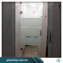 Cargar imagen en el visor de la galería, Cancel de Baño Puerta Batiente de 10 mm
